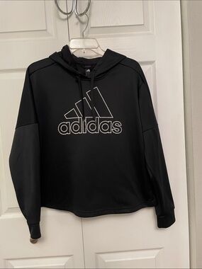 Adidas Women’s Large Black Hoodie Pullover Slight Cropped in Excellent Condition